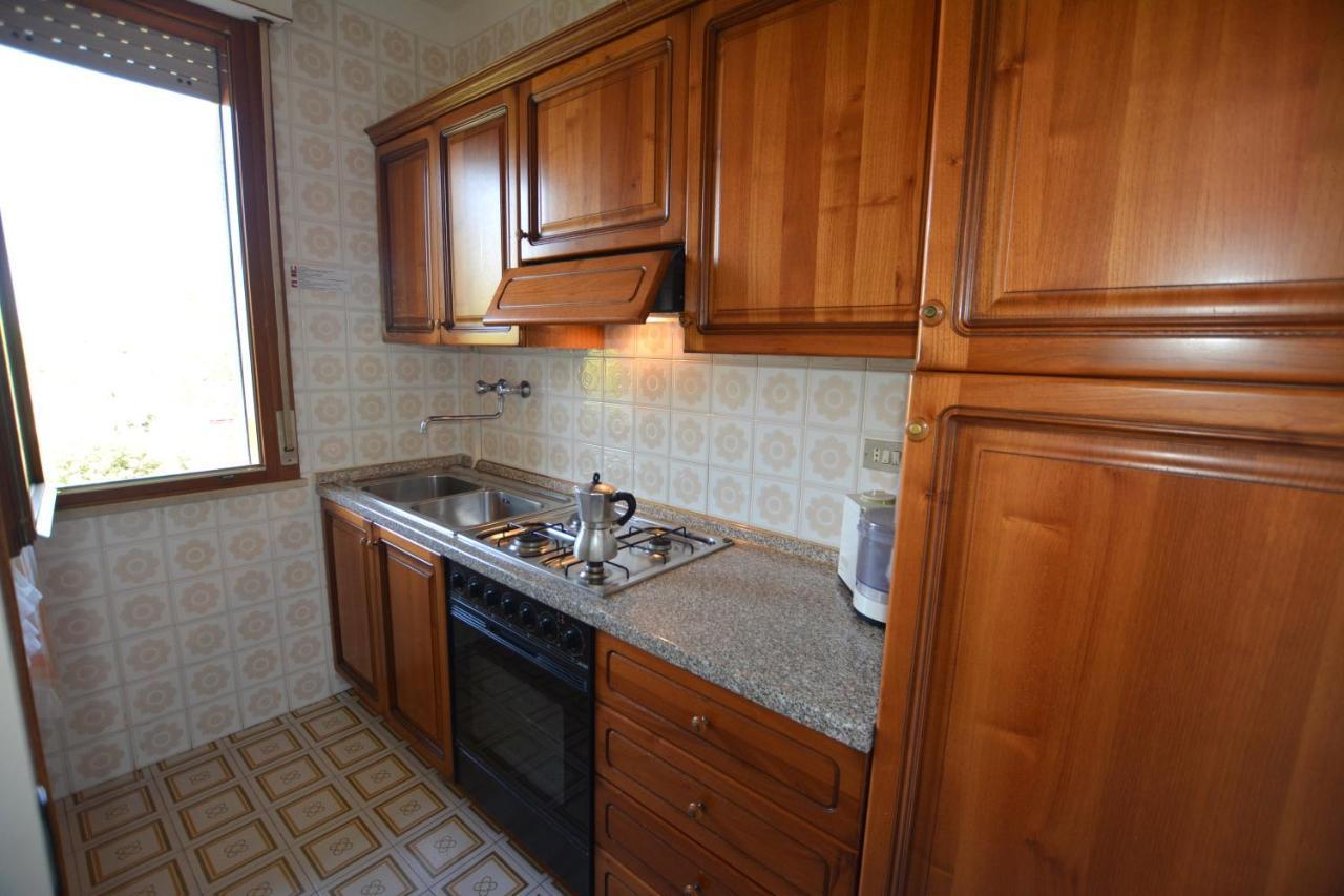 Apartament Lignano With Pool Lignano Sabbiadoro Zewnętrze zdjęcie